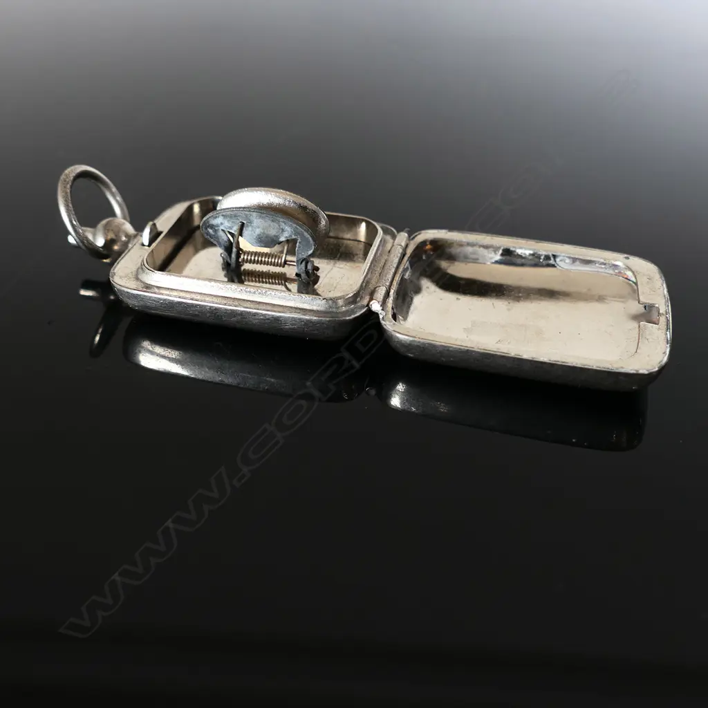 Silver Plate Stamp Case, engraved with a vacant garter cartouche. Image 1++