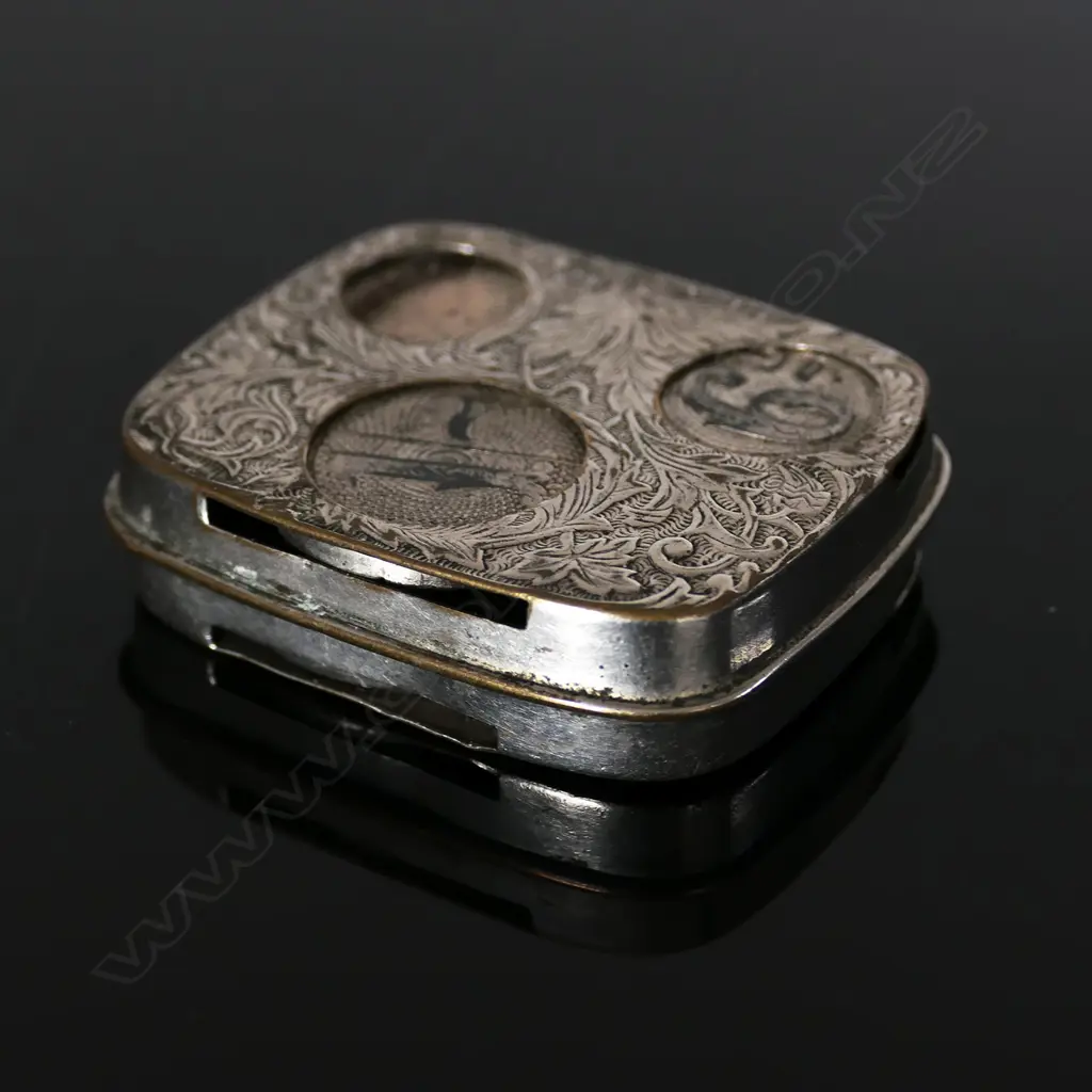 Antique Plated Coin and Sovereign Holder, Image 1++