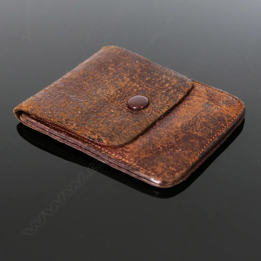 Brown Leather Purse with a loose leather insert (pulls out to expose six Postage Stamp Compartments) Image 1++