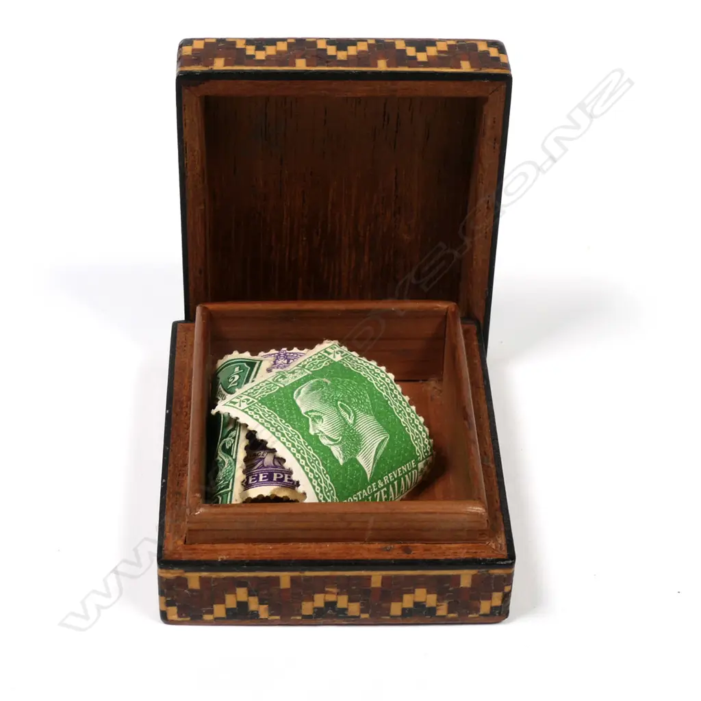 Tunbridge Ware Single Compartment Postage Stamp Box, Image 1++