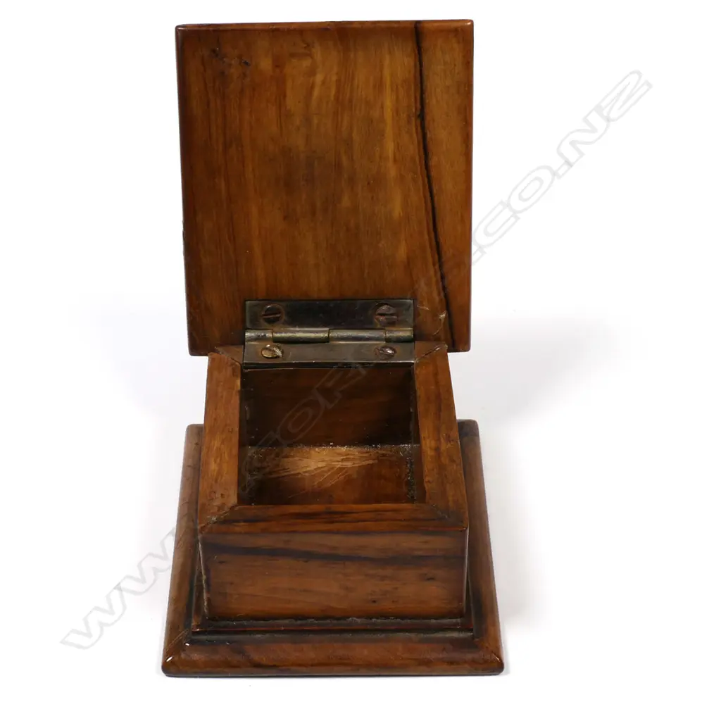 Fine Wooden Single Stamp Compartment with a hinged lid Image 1++