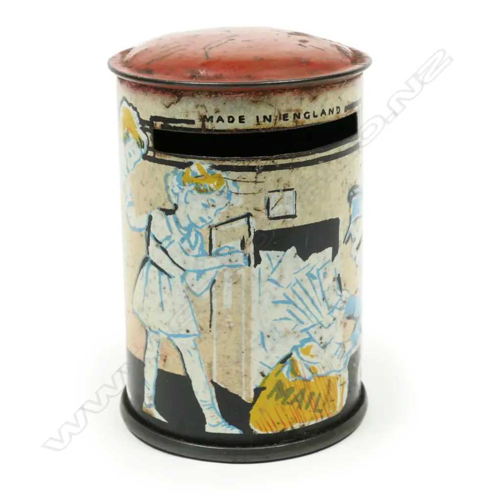 Tin Money Box in the shape of a Pillar Box Image 1++