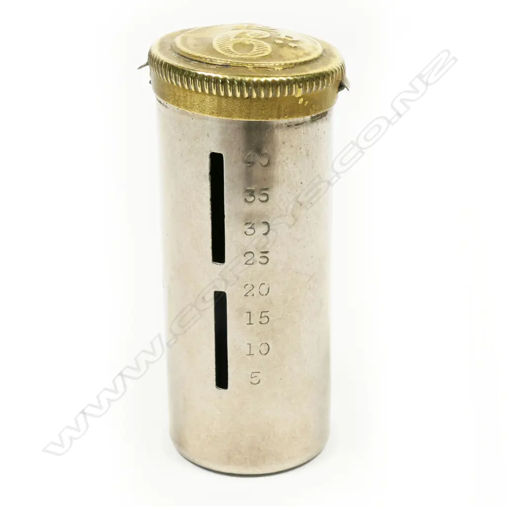Magic Pocket Savings Bank. 40x6d Image 1++