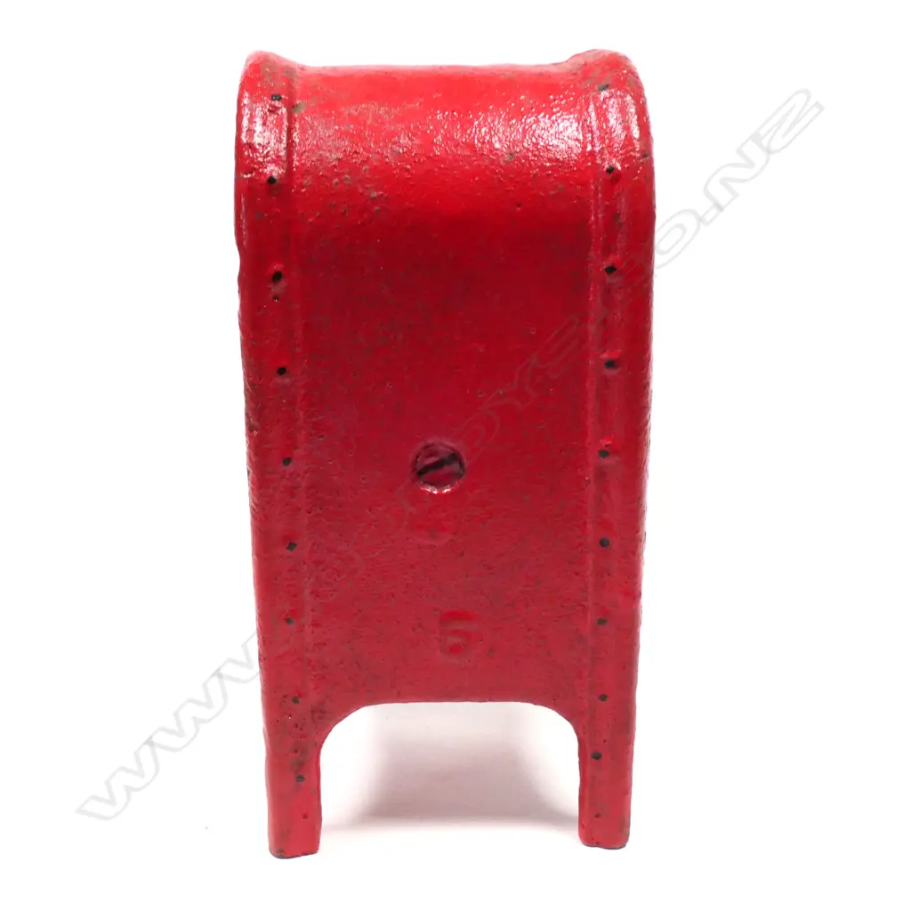 Cast Iron American Novelty Money Box in the shape of a U.S. MAIL Post Box Image 1++