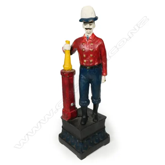 Cast Iron American Novelty Money Box, USA FIRE CHIEF
