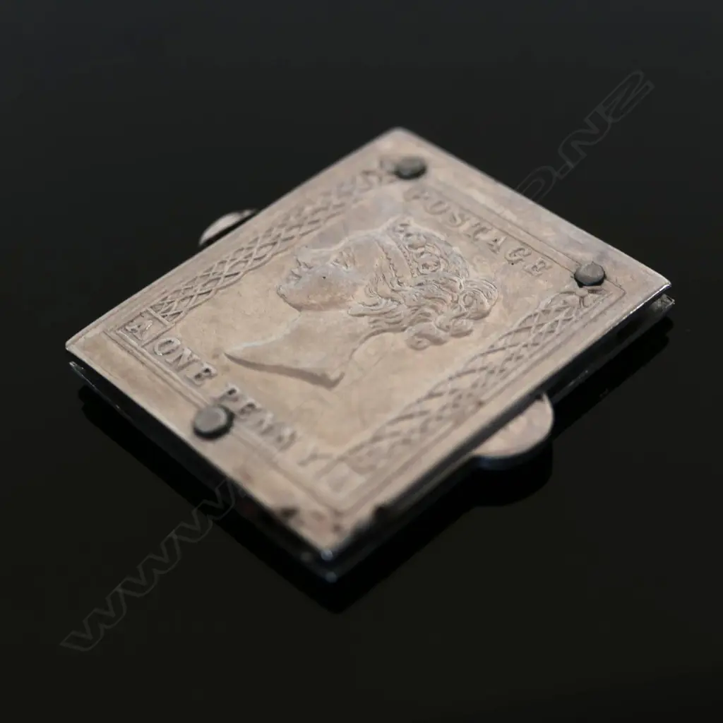 Silver Plated Replica One Penny Black with two small knives, to be used as a Letter Opener, Image 1++