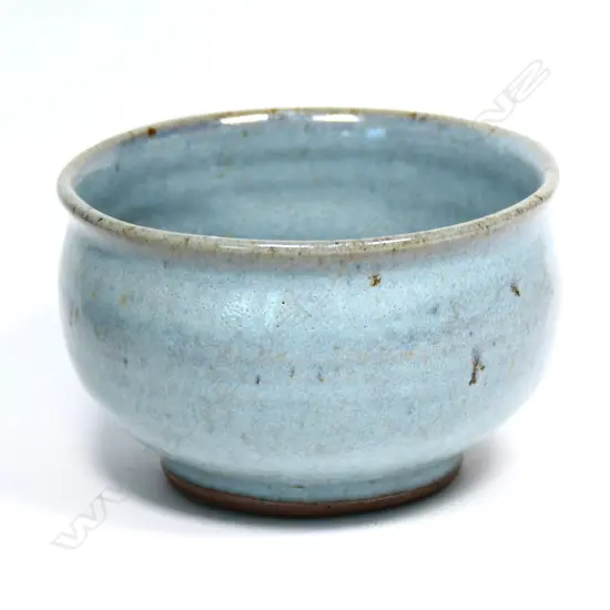 Graeme Storm stoneware bowl
