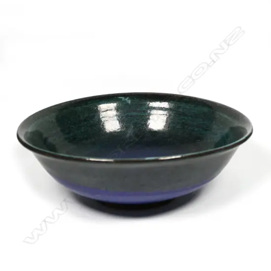 Graeme Storm stoneware bowl