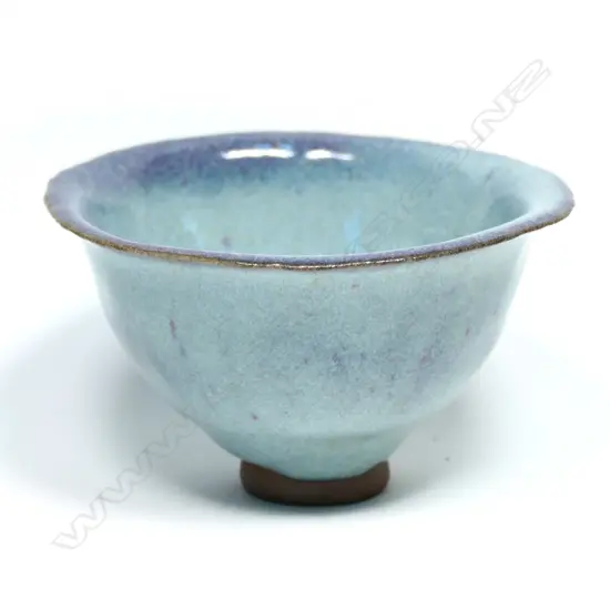 Graeme Storm stoneware pinch pot