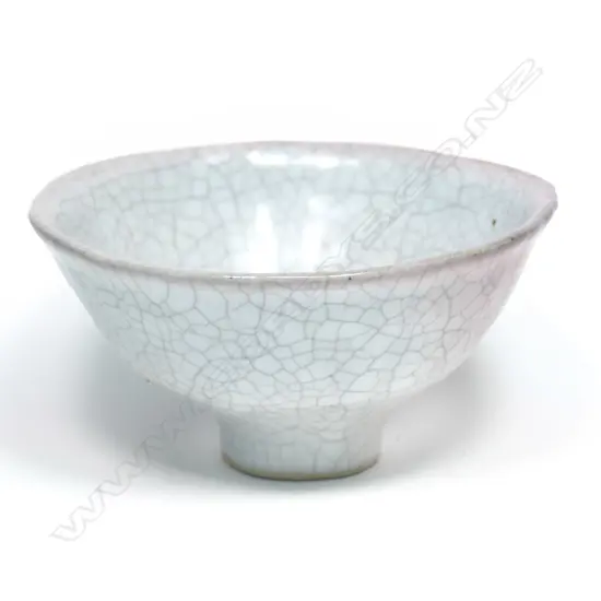 Graeme Storm stoneware pinch pot