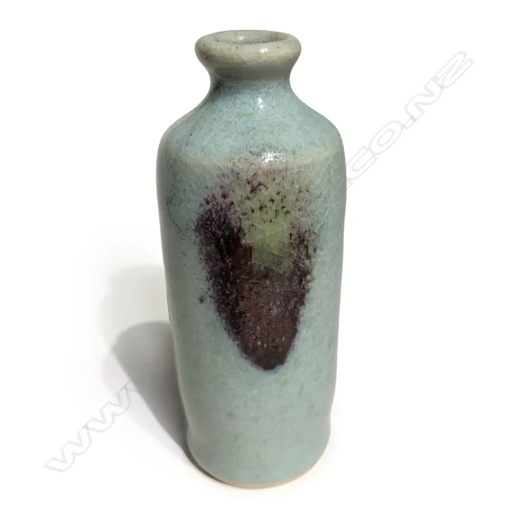Graeme Storm porcelain small vase Image 1++