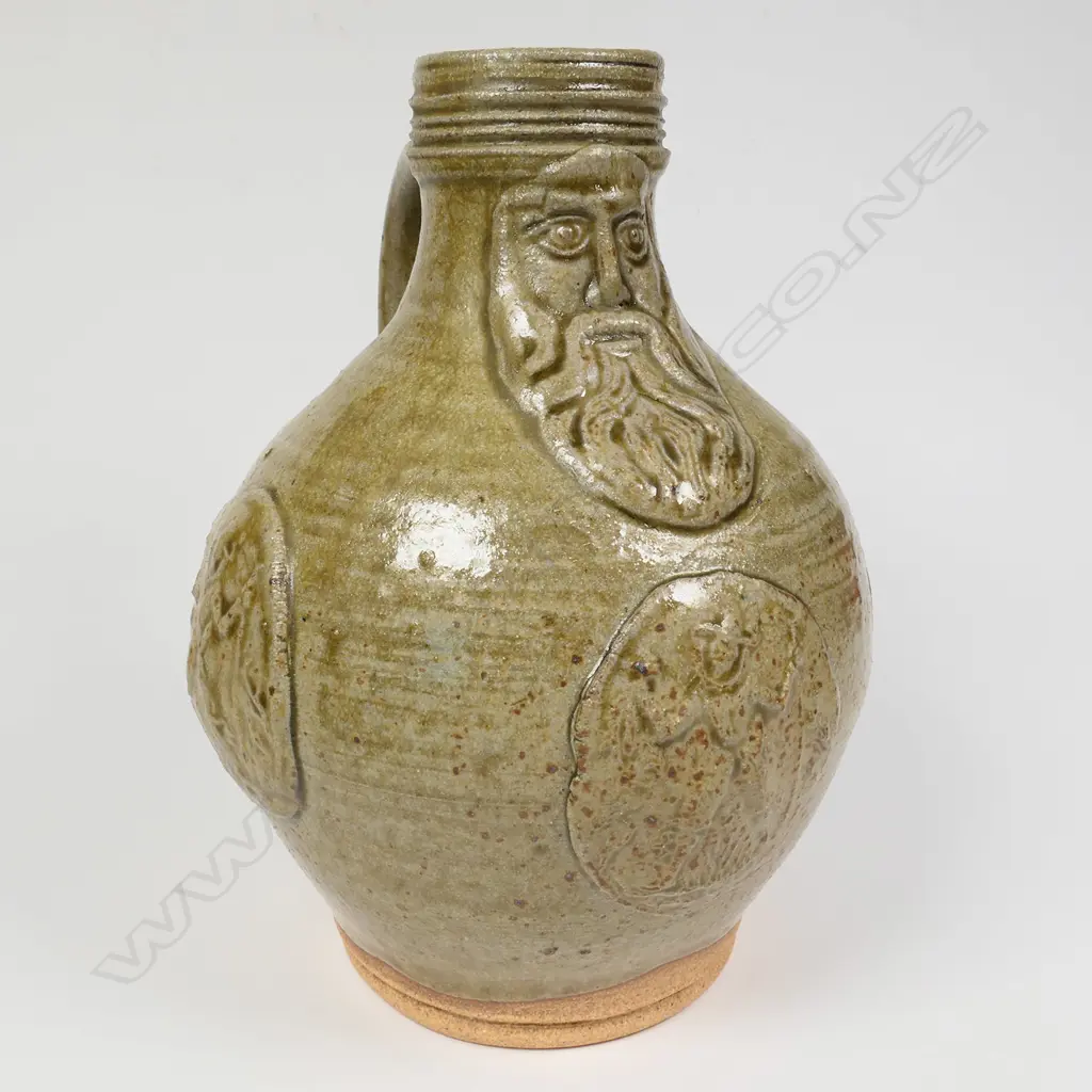 Graeme Storm stoneware bellarmine Image 1++