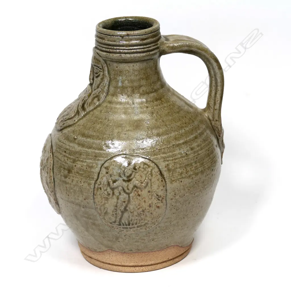 Graeme Storm stoneware bellarmine Image 1++