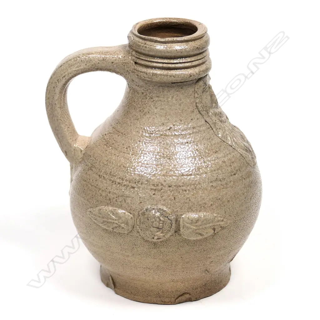 Graeme Storm stoneware bellarmine Image 1++