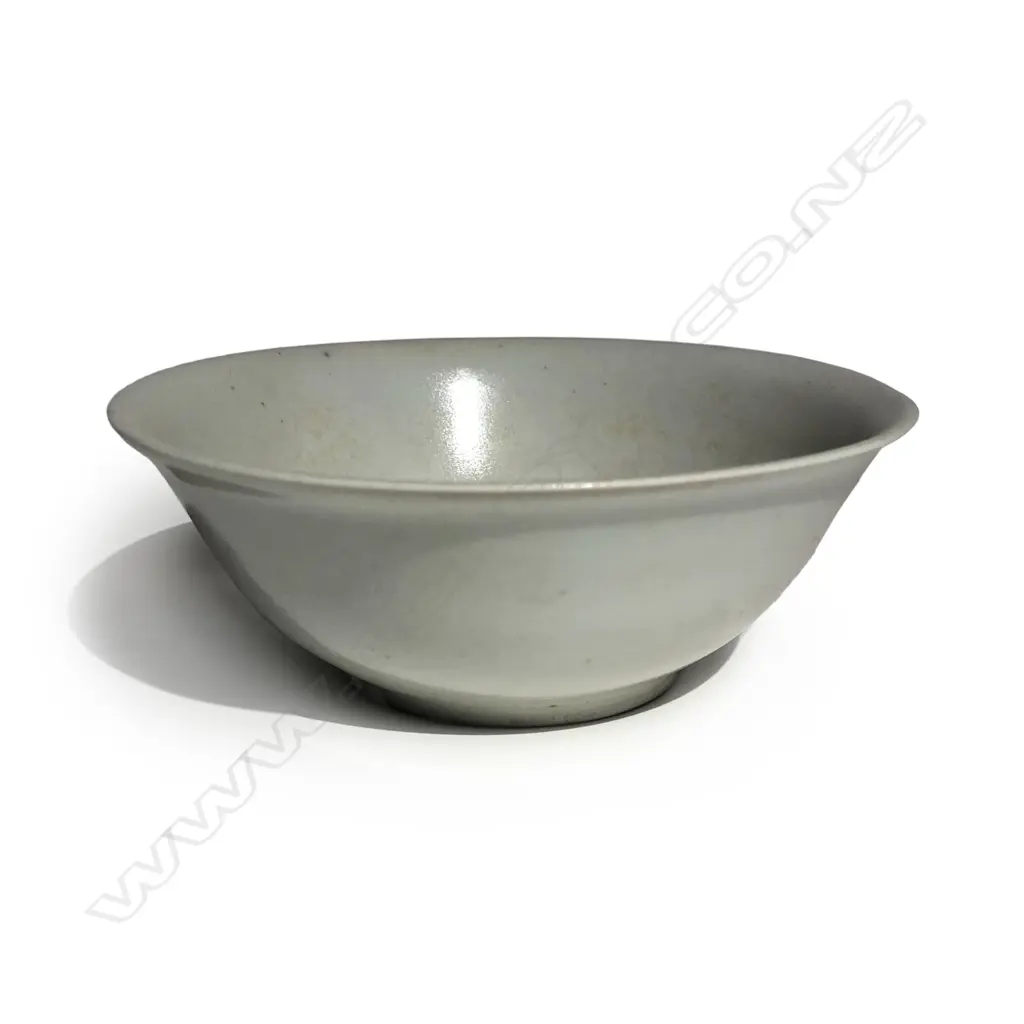 Graeme Storm porcelain bowl Image 1++