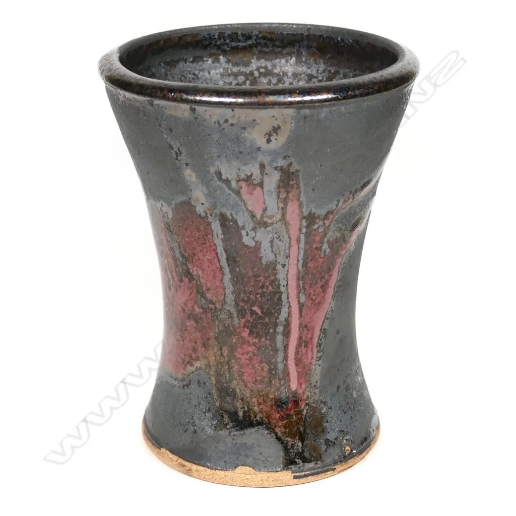 Graeme Storm stoneware trumpet vase Image 1++