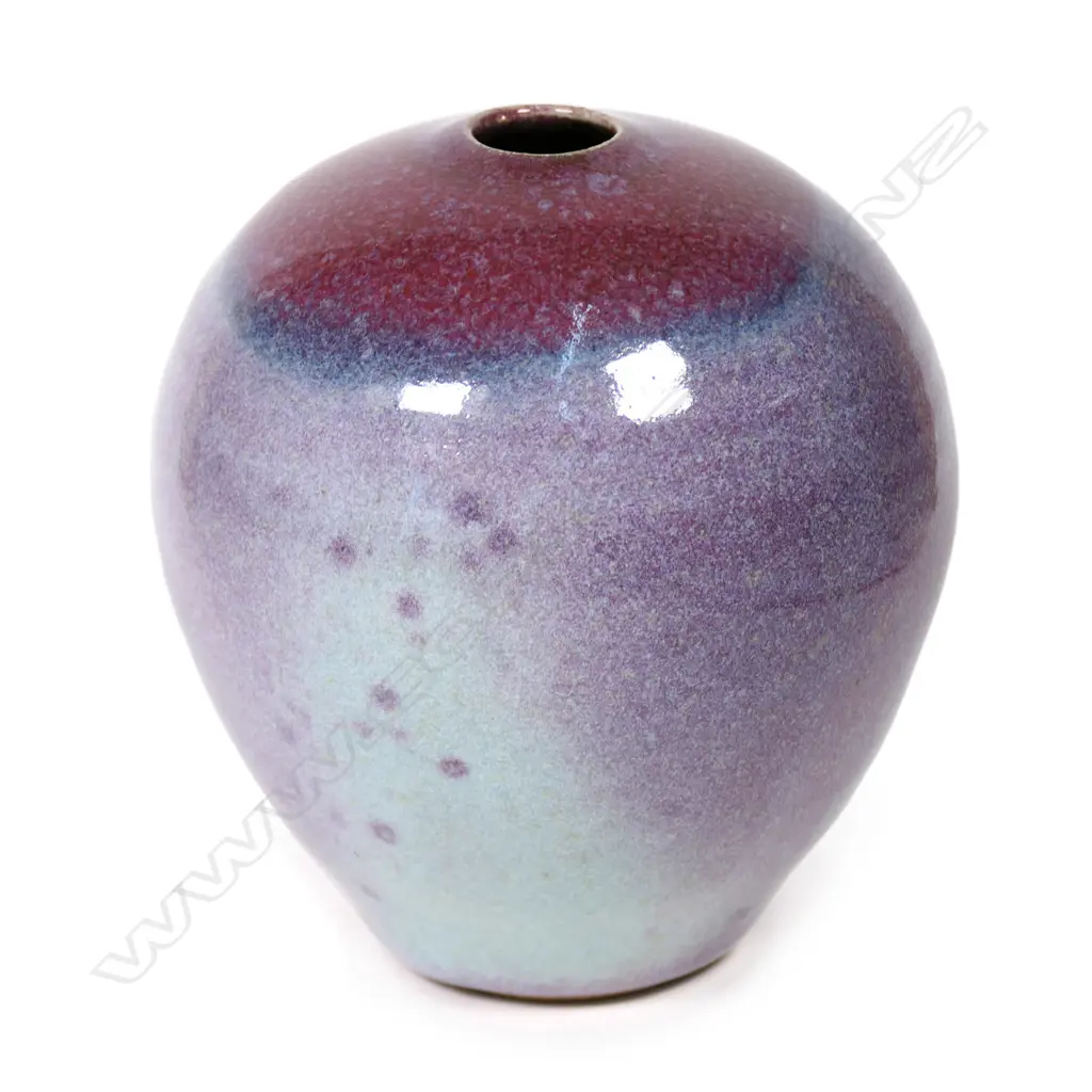 Graeme Storm stoneware ovoid vase Image 1++