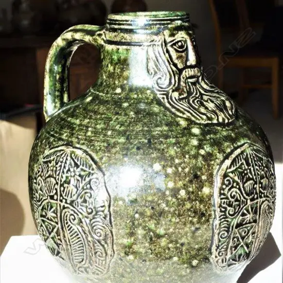 Graeme Storm stoneware bellarmine