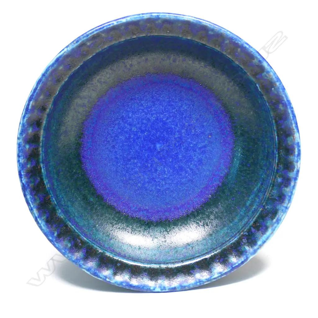Graeme Storm stoneware raised flared bowl Image 1++
