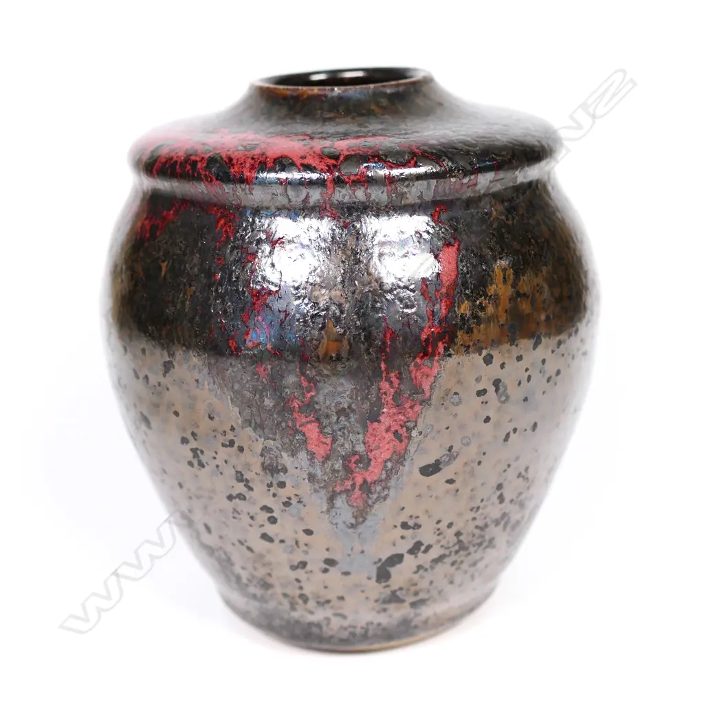Graeme Storm stoneware ovoid vase Image 1++
