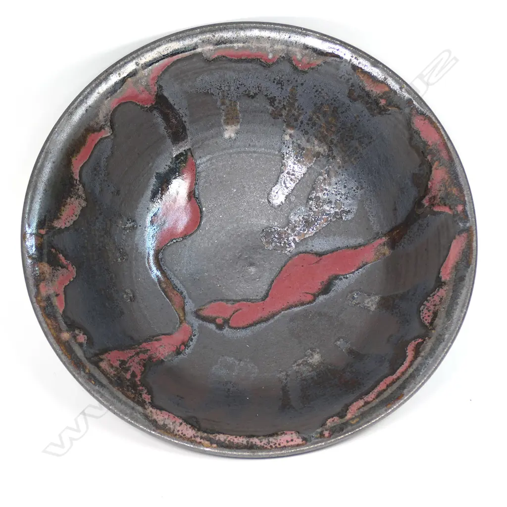 Graeme Storm stoneware large bowl Image 1++