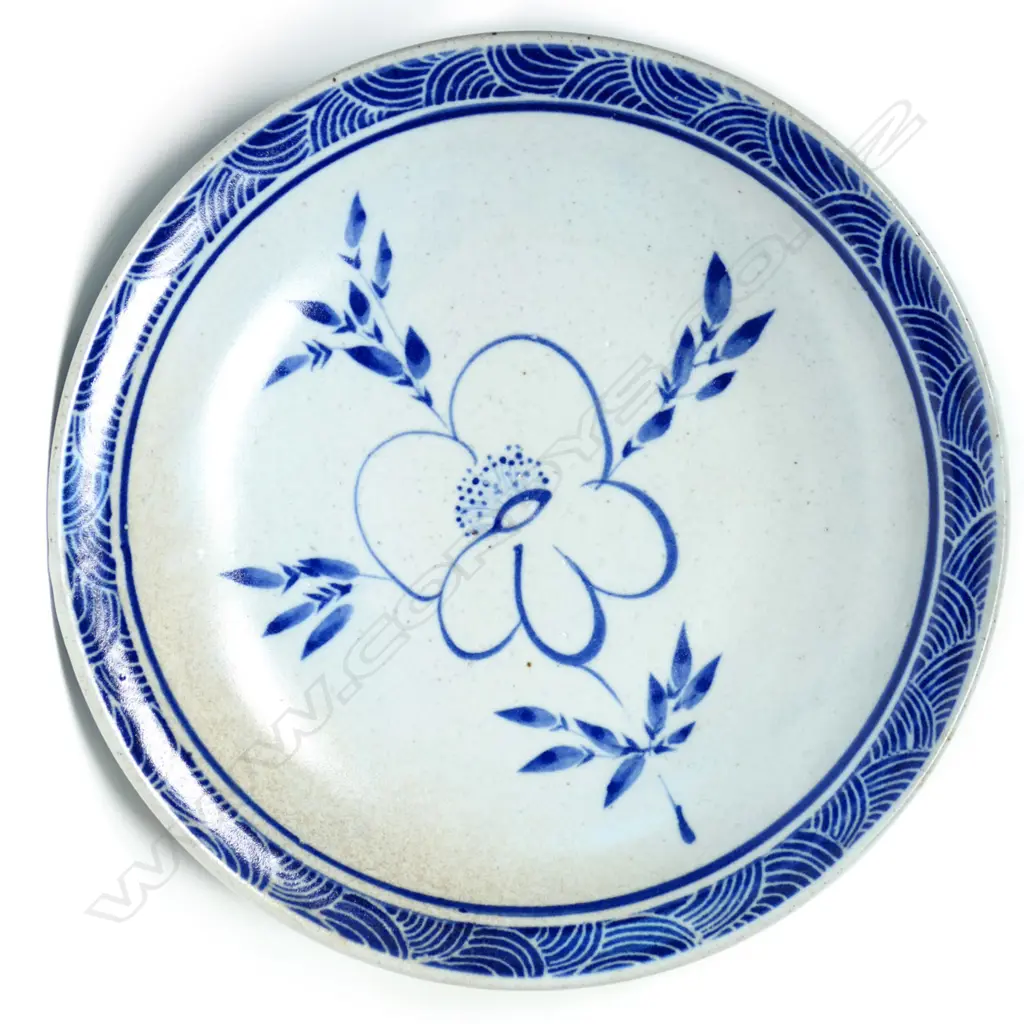 Graeme Storm stoneware shallow bowl Image 1++