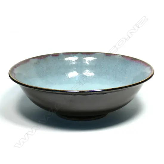 Graeme Storm stoneware bowl