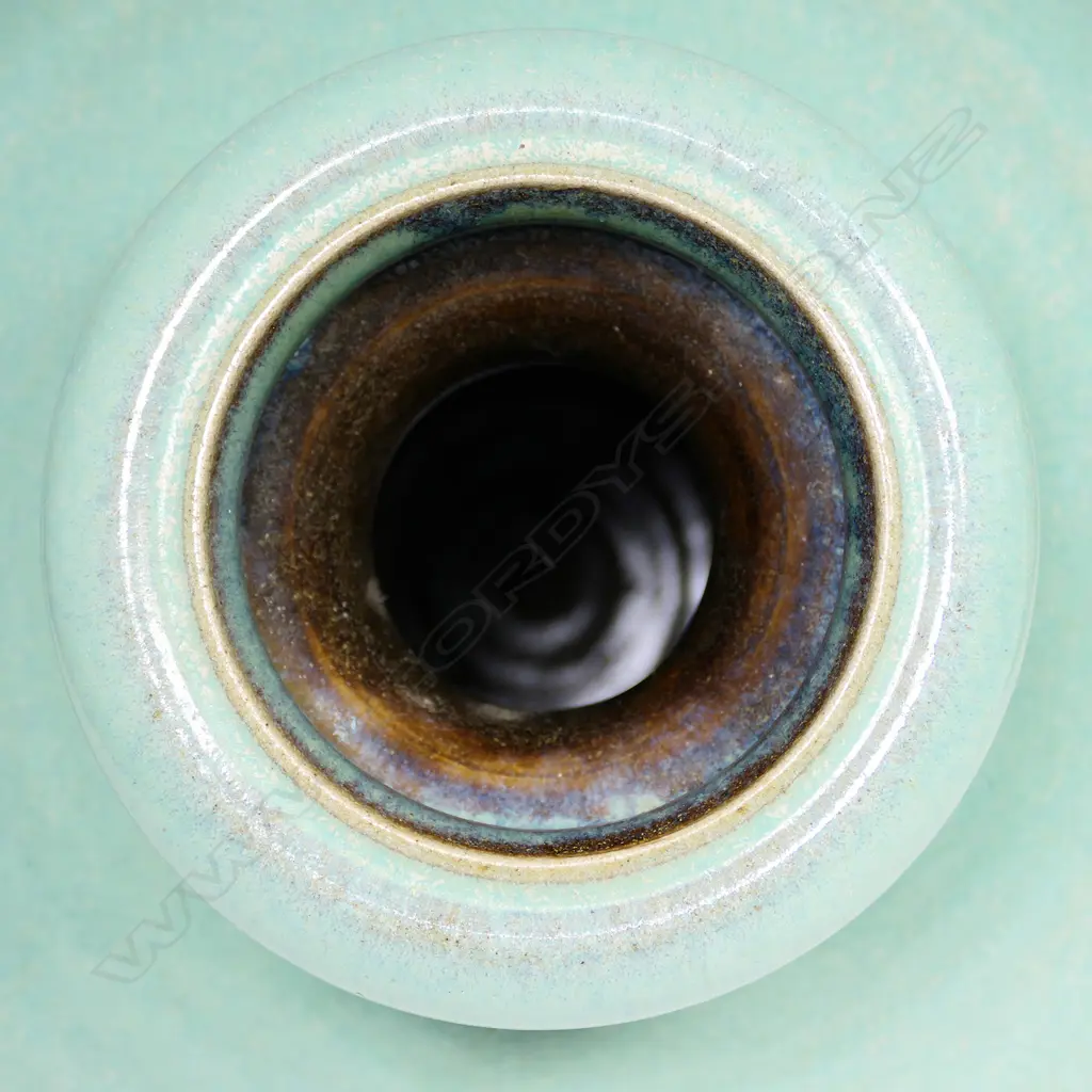 Graeme Storm large stoneware vase Image 1++
