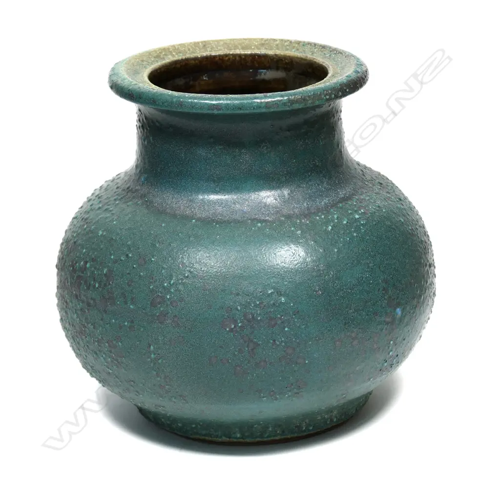 Graeme Storm stoneware vase Image 1++