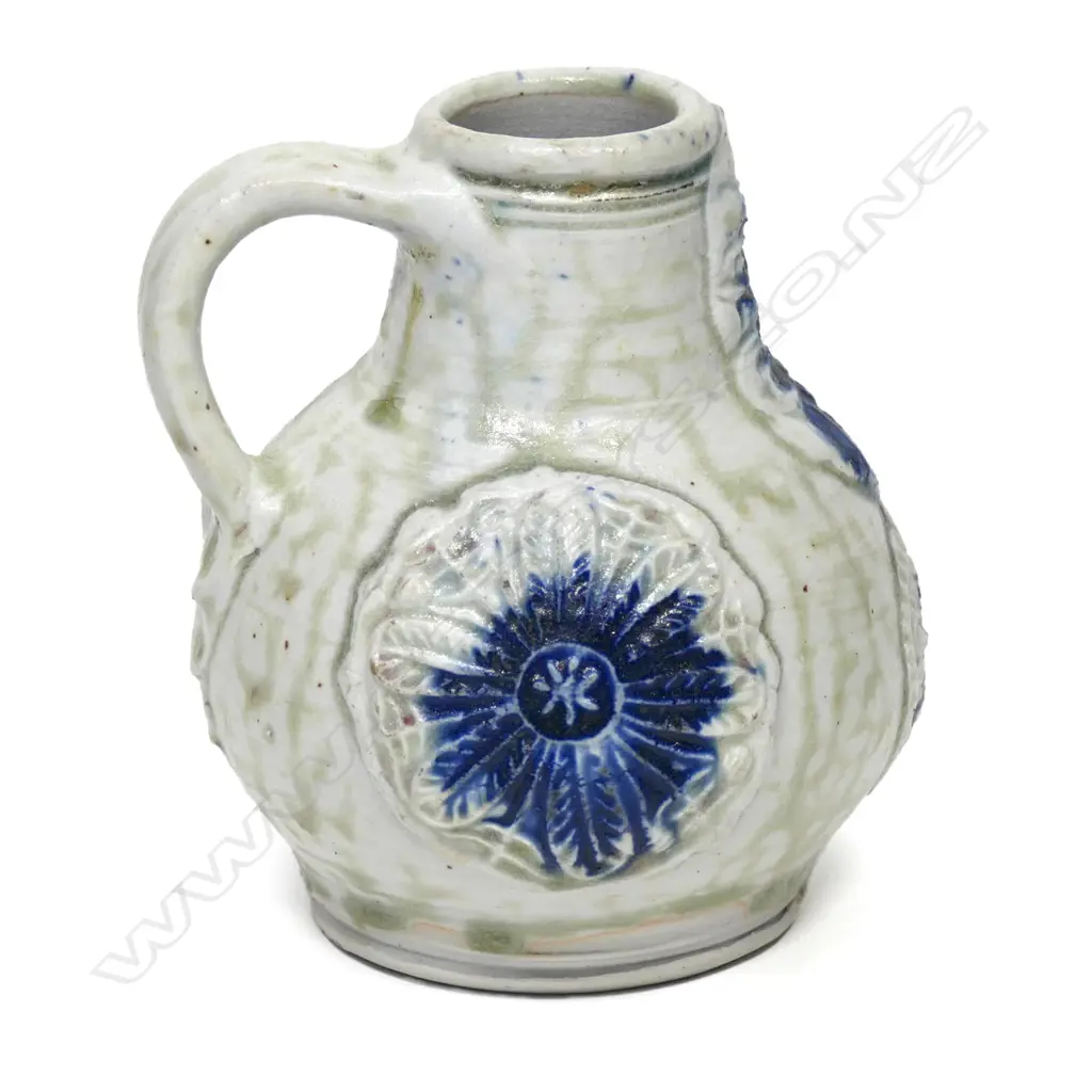 Graeme Storm porcelain bellarmine Image 1++