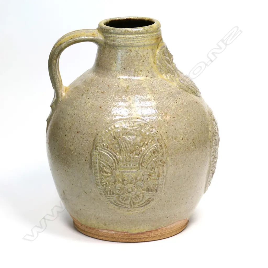 Graeme Storm stoneware bellarmine Image 1++