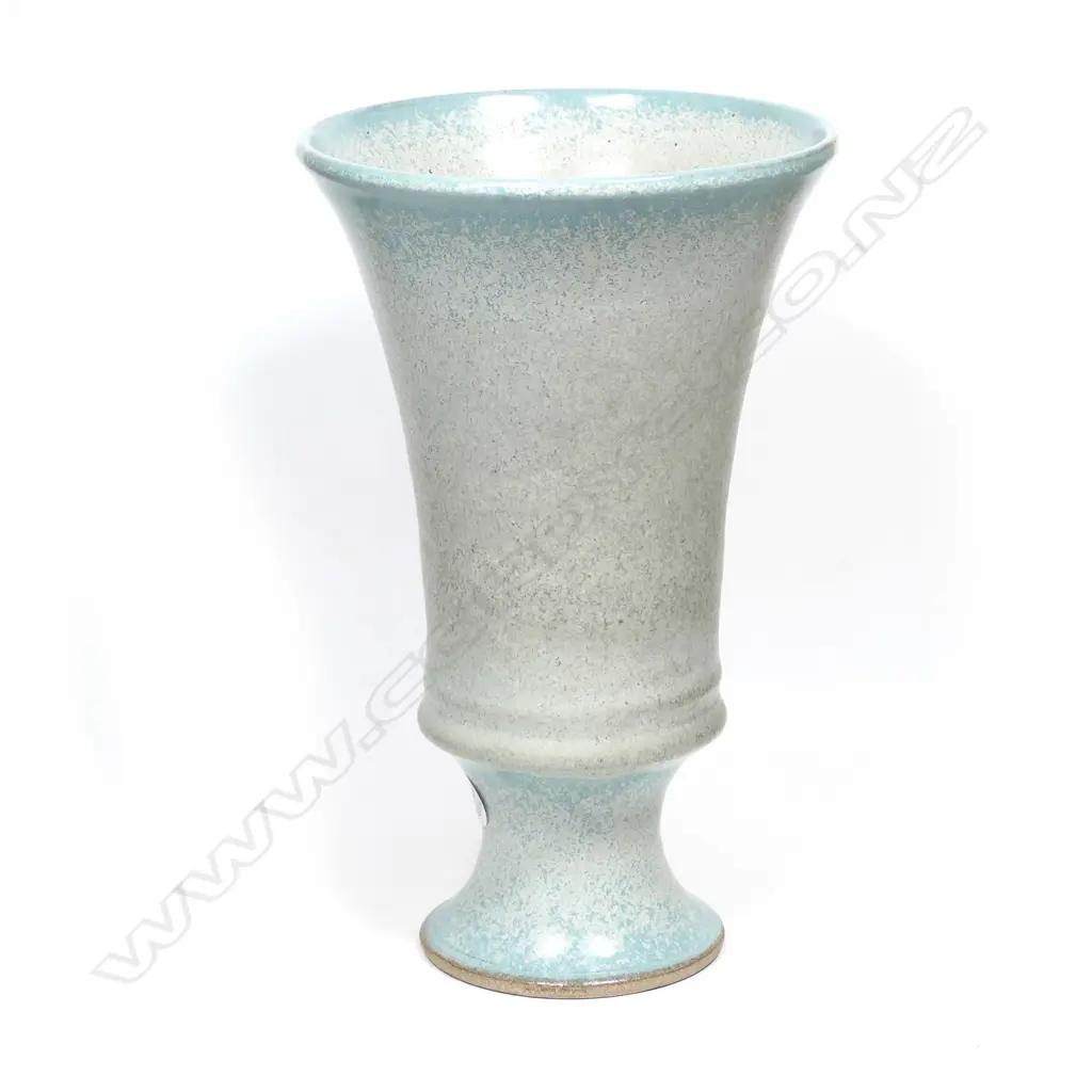 Graeme Storm stoneware trumpet vase Image 1++