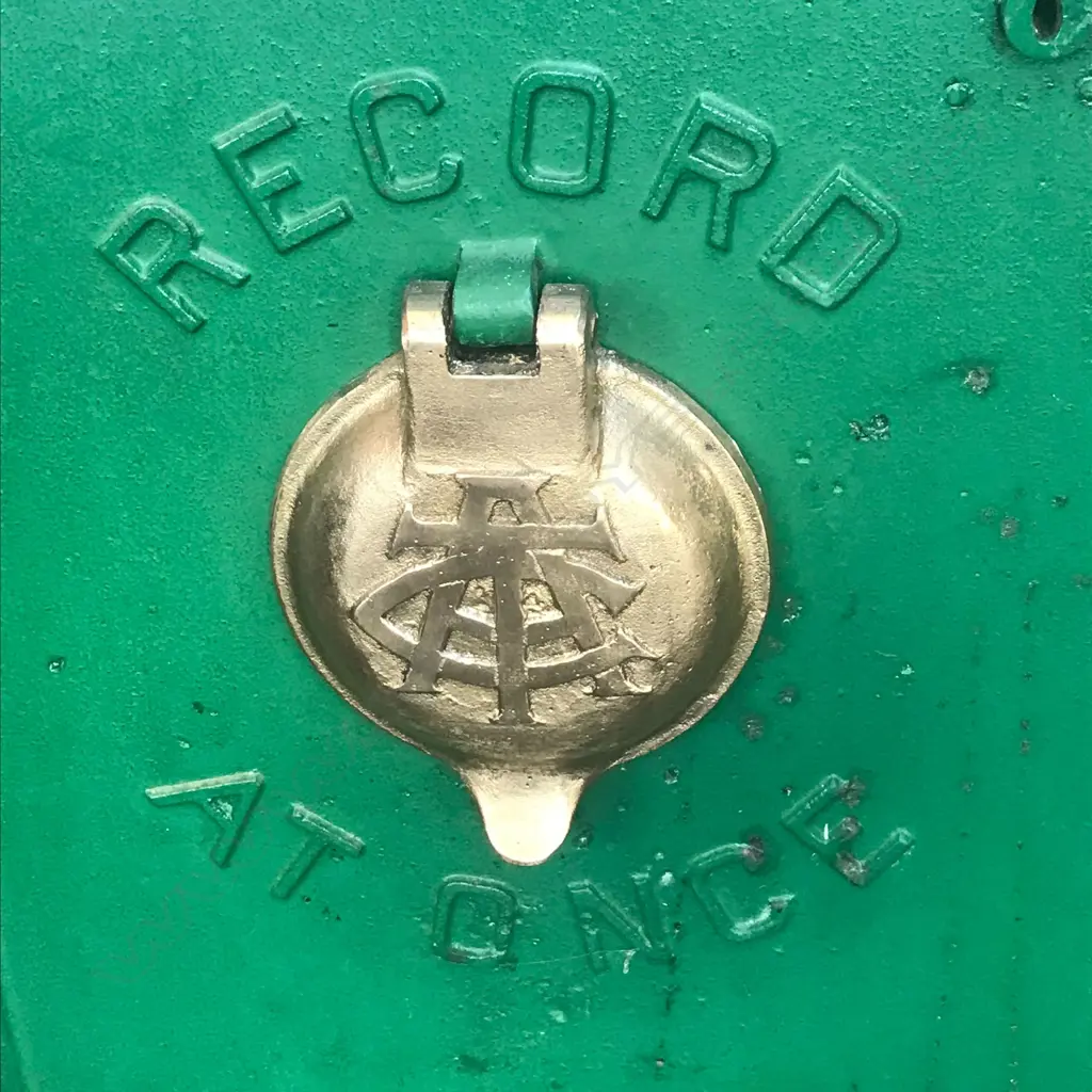 CLOCK TRAM TIMER/RECORDER. AUCKLAND TRAMWAYS. IN CAST IRON CASE. CINCINNATI TIME RECORDING Co. Image 1++