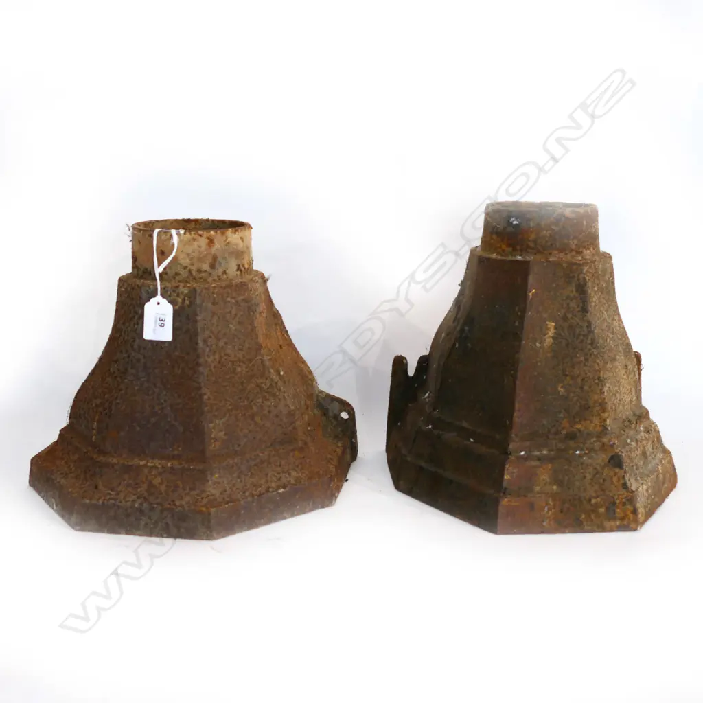 2 CAST IRON RAIN HEADS Image 1++