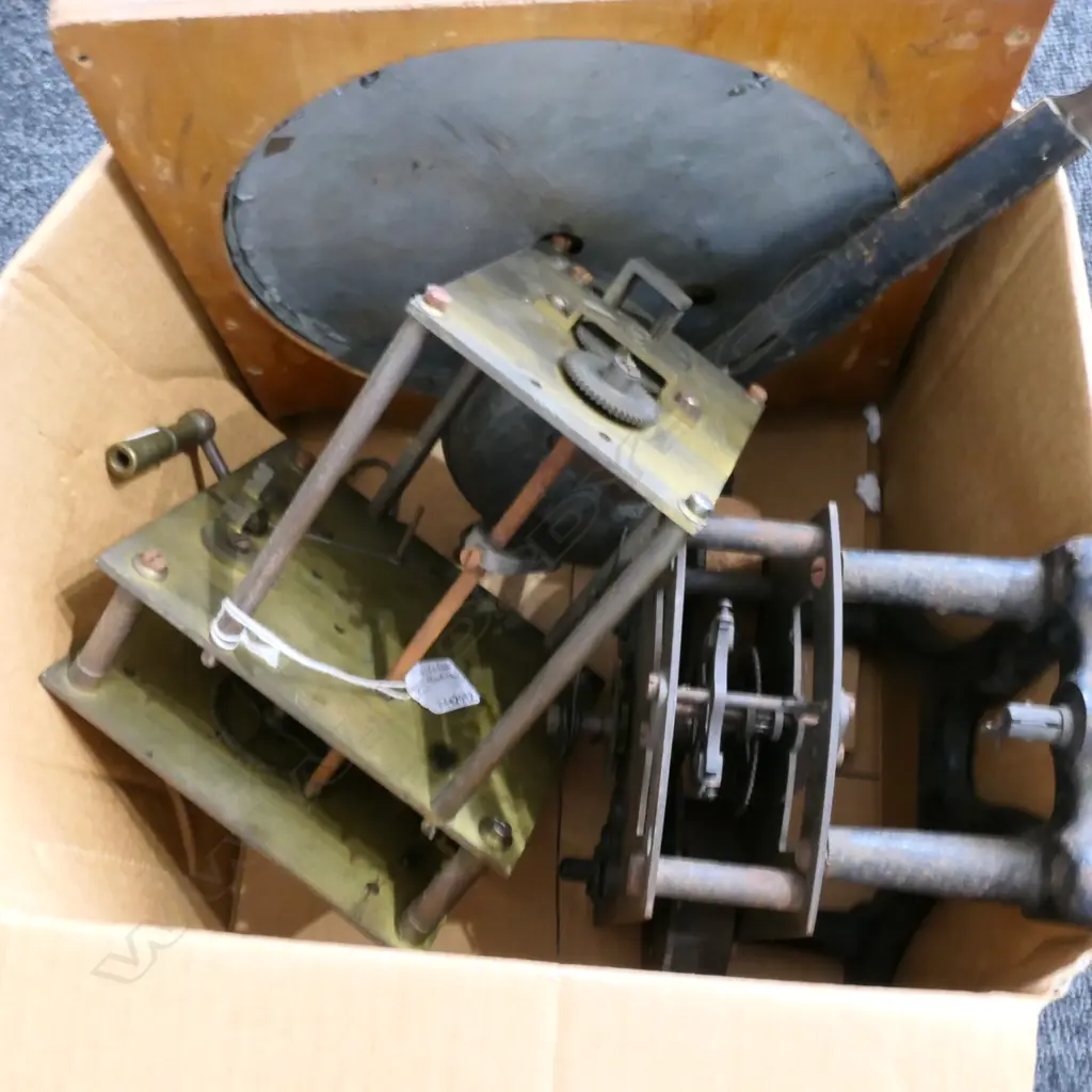 BOX CLOCK MOVEMENTS INCL (H21) FUSEE MOVT & (H32) TRAM RECORDER (AUCKLAND TRAMWAYS. CINCINNATI T R C) Image 1++