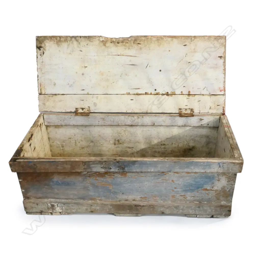 SEAMAN'S FOOTLOCKER, OLD PAINT FINISH. BLOCK HANDLES LACKING ROPE TO ONE SIDE Image 1++