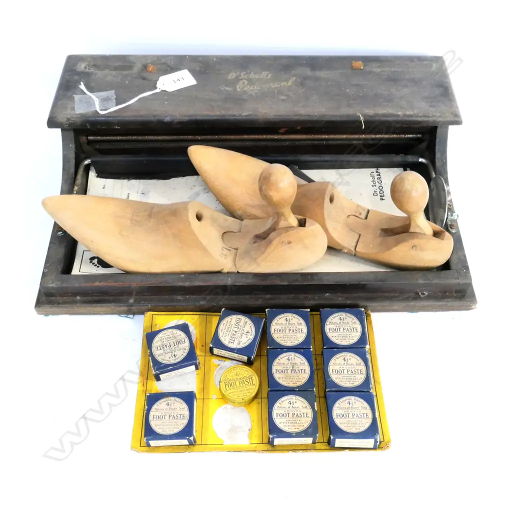 DR. SCHOLL'S PED-O-GRAPH (L.390mm), PR.WOODEN SHOE TREES, AMOVON 'FOOT PASTE' DISPLAY CARD (MOST IN ORIGINAL BOXES Image 1++
