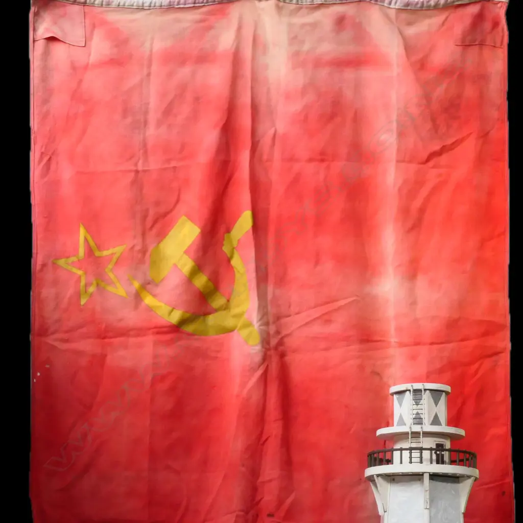 (M16). SHIPS FLAG. RUSSIAN. RECOVERED FROM THE MIKHAIL LERMONTOV, WRECKED MARLBOROUGH SOUNDS 1982.. 1640 x 930mm Image 1++