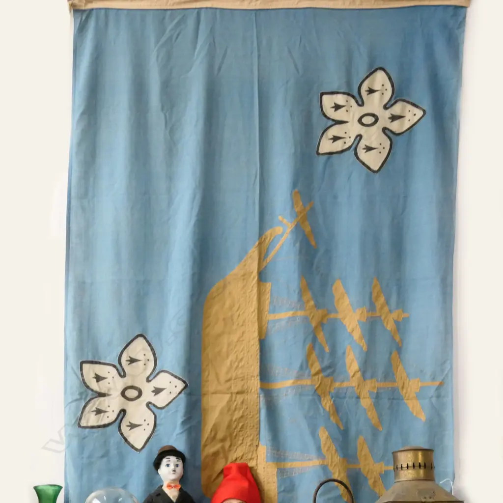 (M14) SHIPS FLAG. CHARTER LINE INSIGNIA 1700 x 950mm Image 1++