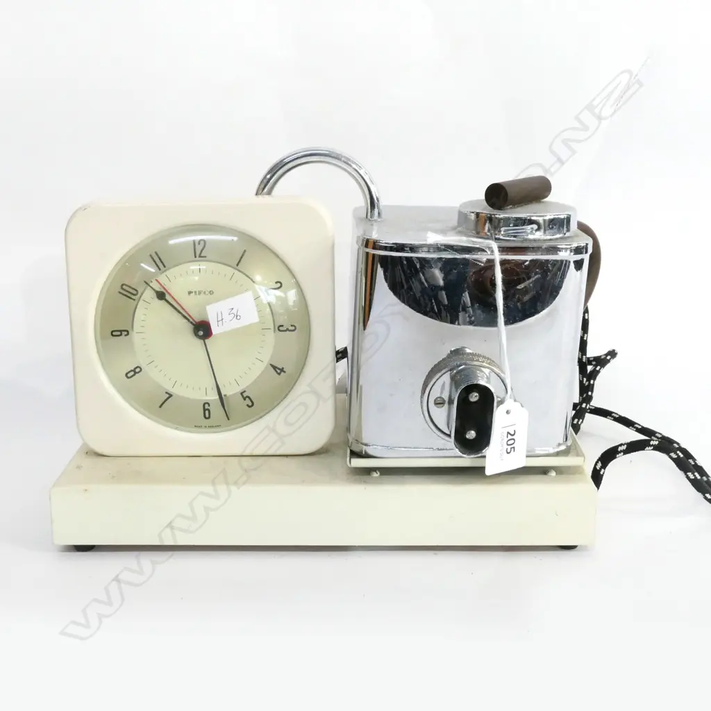 (H36) PIFCo TEA-O-MATIC 'TEASMADE' . L270mm Image 1++