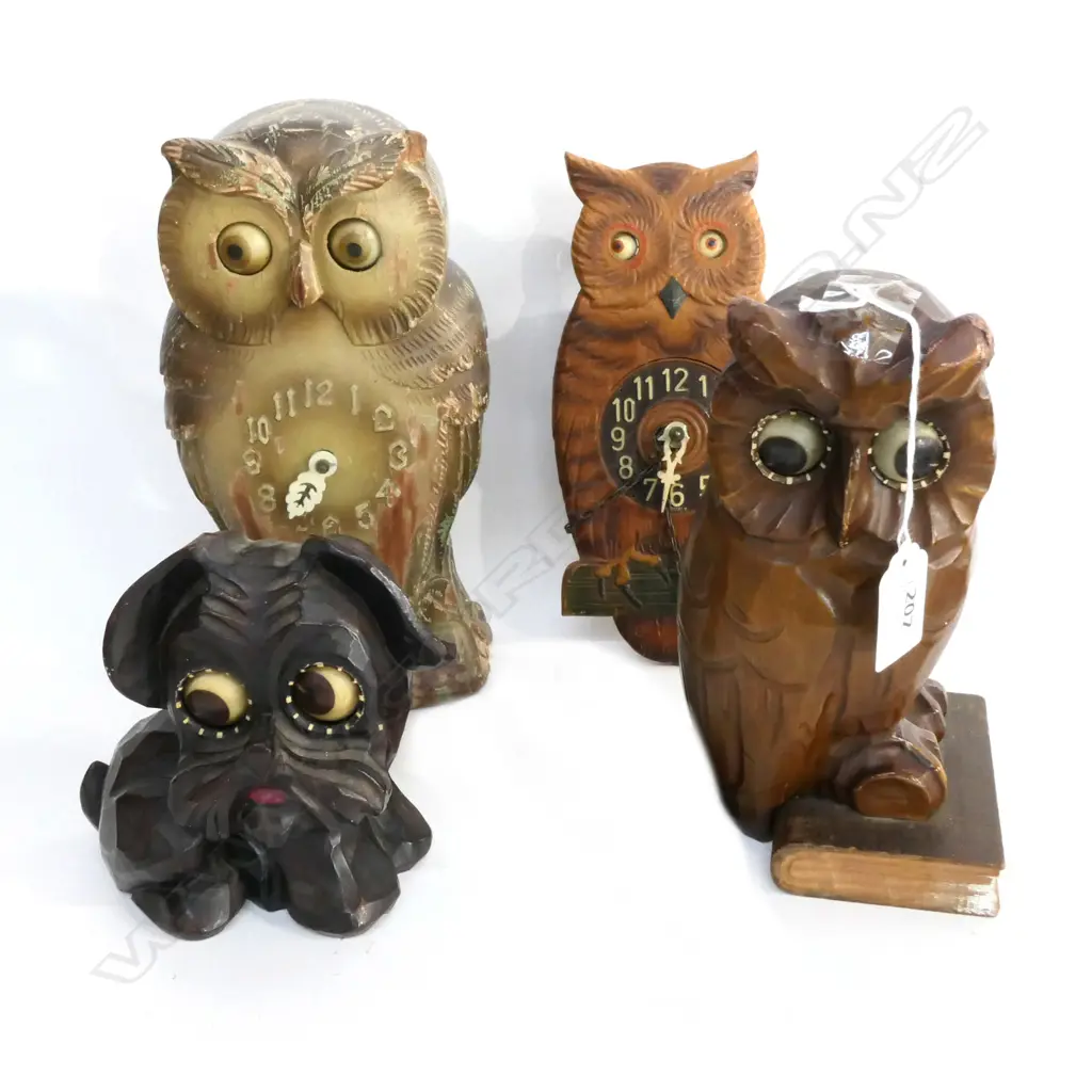 3 WOODEN NOVELTY OWL MOVING EYE CLOCKS H.220mm & SIMILAR DOG CLOCK Image 1++