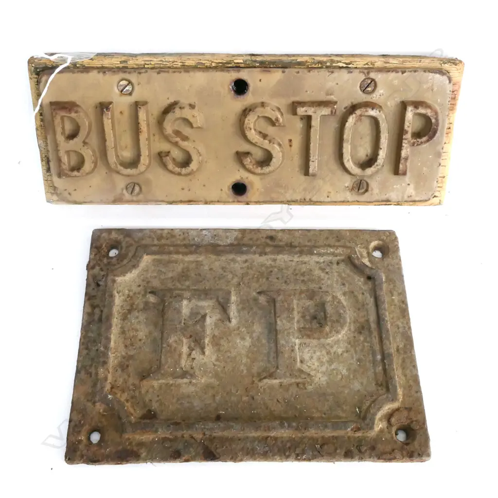 METAL BUS STOP' SIGN ON WOODEN BACKING & OLD FP FIRE POINT SIGN Image 1++