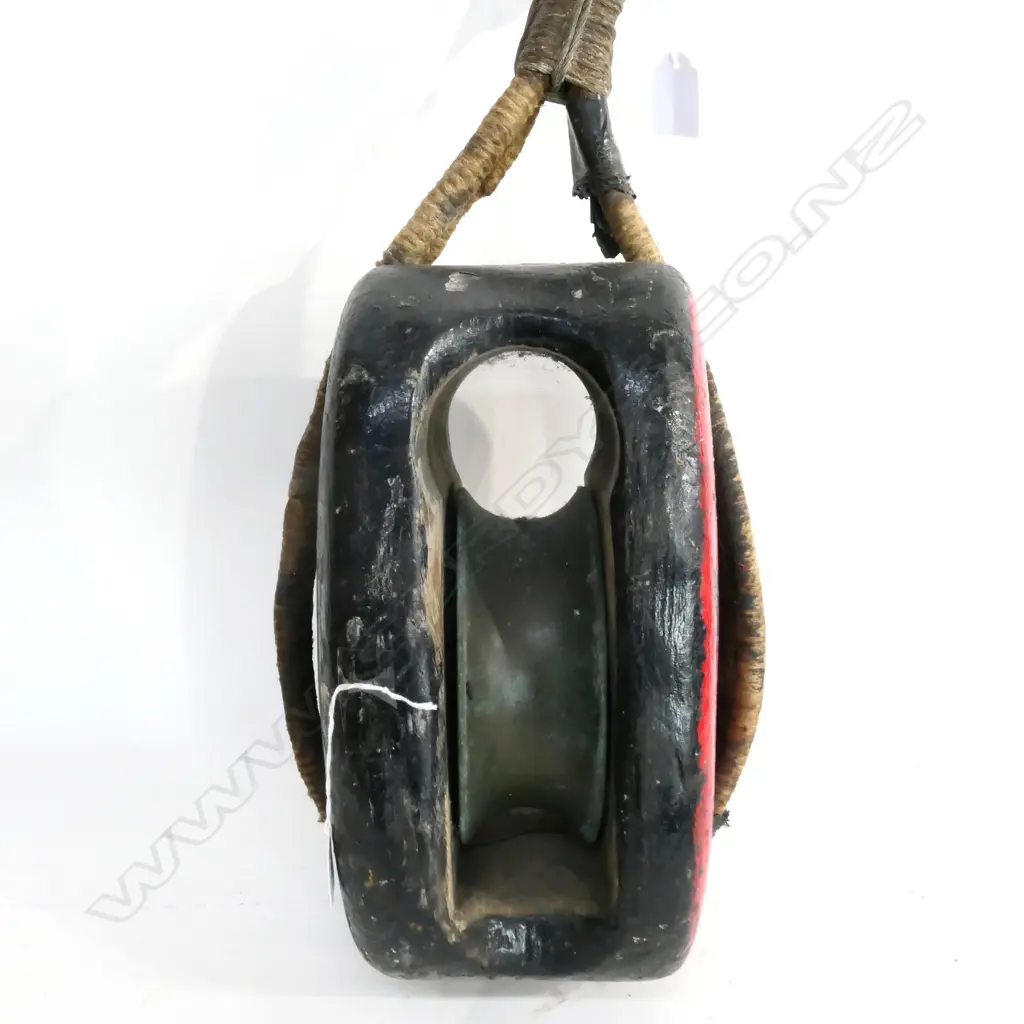 (M2) LARGE WOODEN SINGLE SHEAVE SHIPS BLOCK. L.580mm Image 1++