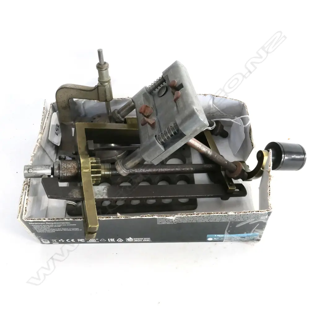 WATCHMAKER'S LATH CONTRACTING PLATE, ROLEX OYSTER UNIVERSAL TOOL Image 1++