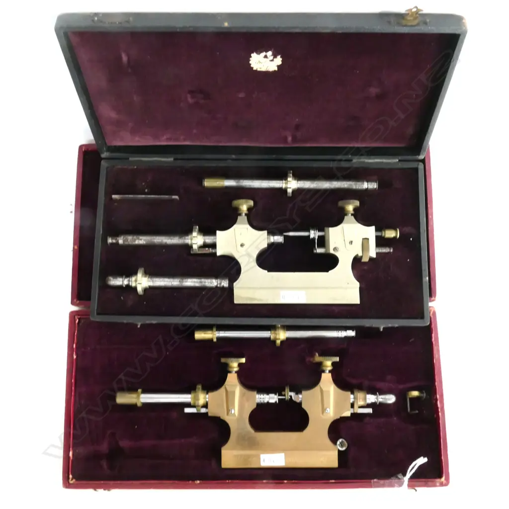 2 JACOT TOOLS, CASES DISTRESED Image 1++