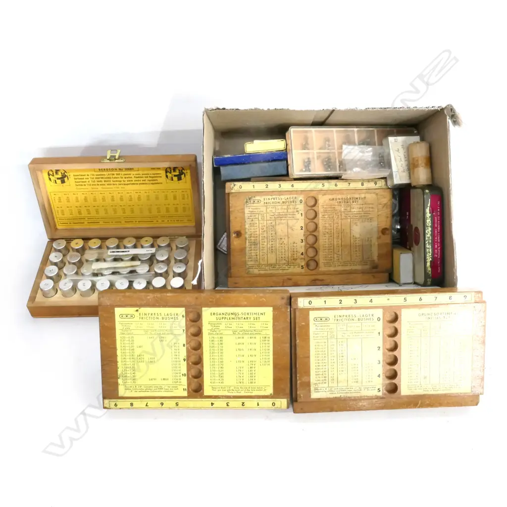BOX ASST WATCHMAKER'S PARTS ETC. Image 1++