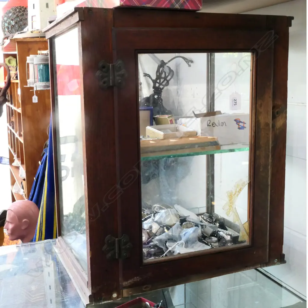 SMALL OAK FRAMED COUNTER DISPLAY CABINET, GLASS DOOR BROKEN. H.540mm Image 1++
