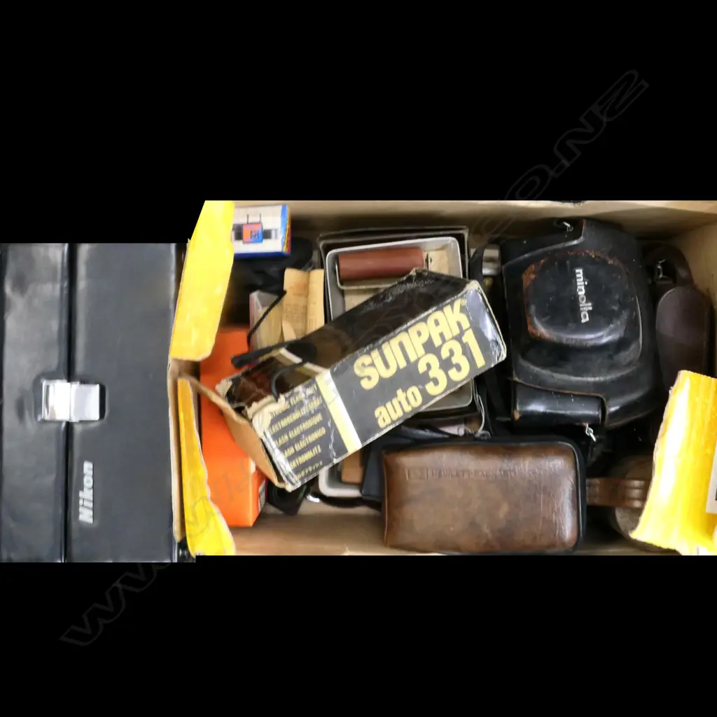 BOX - ASST CAMERAS AND ACCESSORIES Image 1++