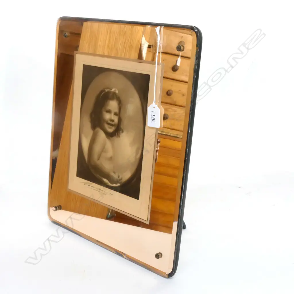 ART DECO 1937 MIRROR FRAMED PORTRAIT OF A YOUNG GIRL H.380mm Image 1++
