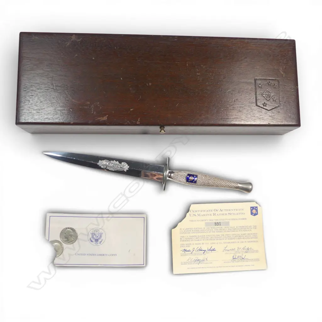 Cased limited edition (891/2500) H.G. Long & Co. (Sheffield) U.S. Marine Raider Stiletto. Image 1++